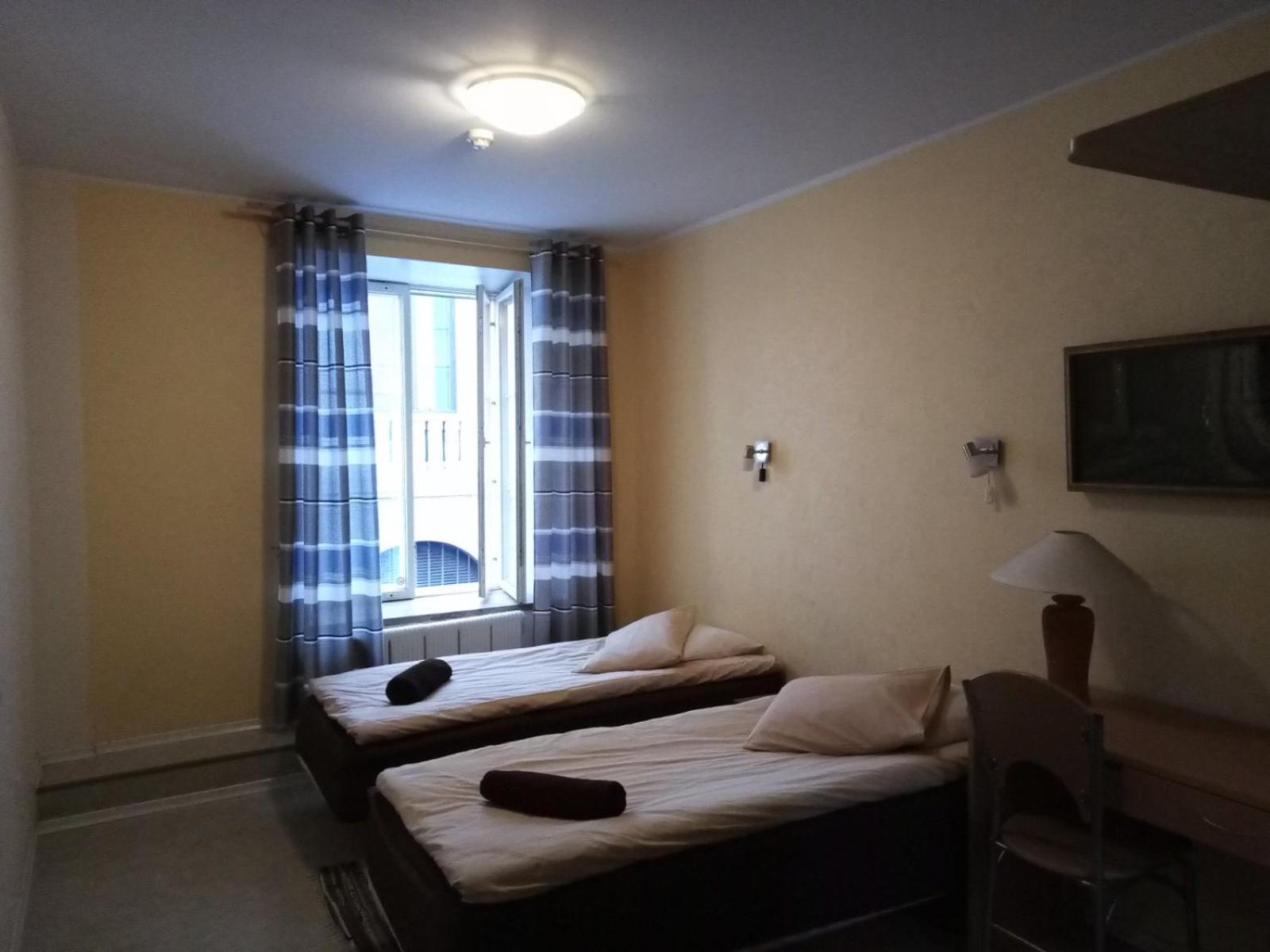 Reval Hostel Экстерьер фото