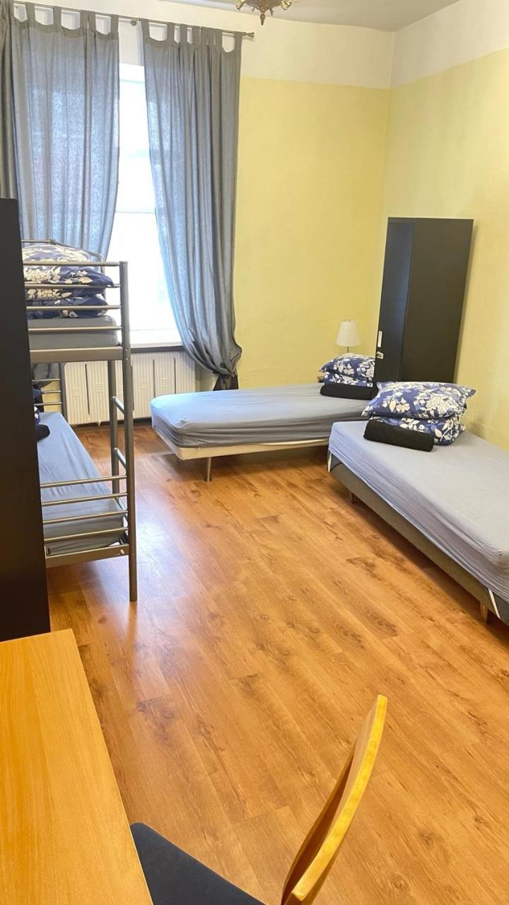 Reval Hostel Экстерьер фото