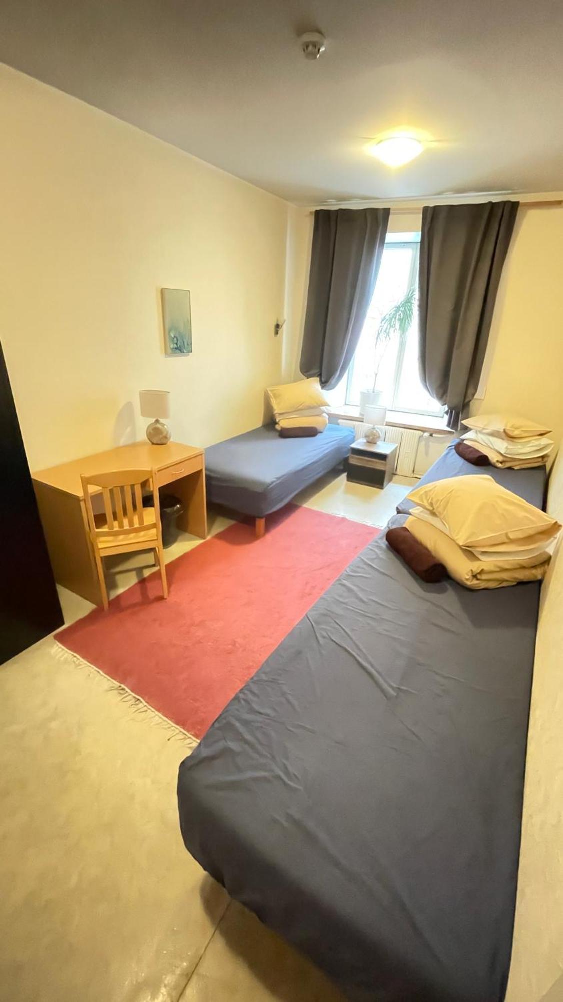 Reval Hostel Экстерьер фото